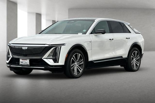 2024 Cadillac LYRIQ Luxury 1