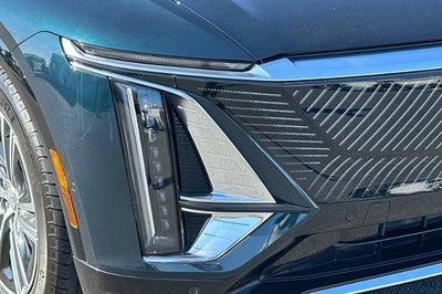 2024 Cadillac LYRIQ Luxury 1