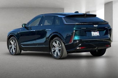 2024 Cadillac LYRIQ Luxury 1