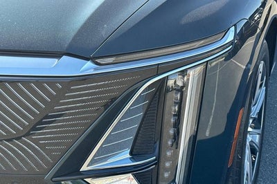 2024 Cadillac LYRIQ Luxury 1