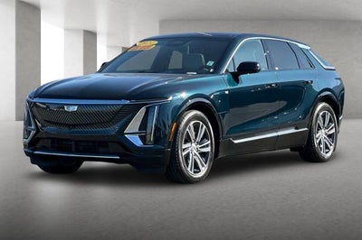 2024 Cadillac LYRIQ Luxury 1