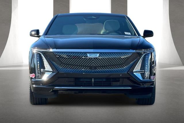 2024 Cadillac LYRIQ Luxury 1