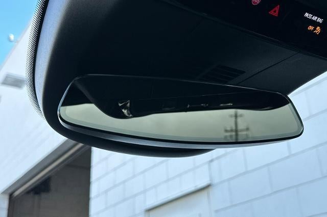 2025 Cadillac LYRIQ Sport 1