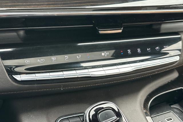 2023 Cadillac Escalade ESV Premium Luxury