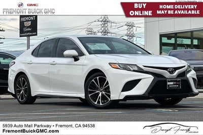 2020 Toyota Camry SE