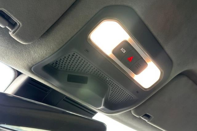 2023 RIVIAN R1T Adventure