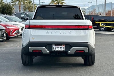2023 RIVIAN R1T Adventure