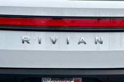 2023 RIVIAN R1T Adventure