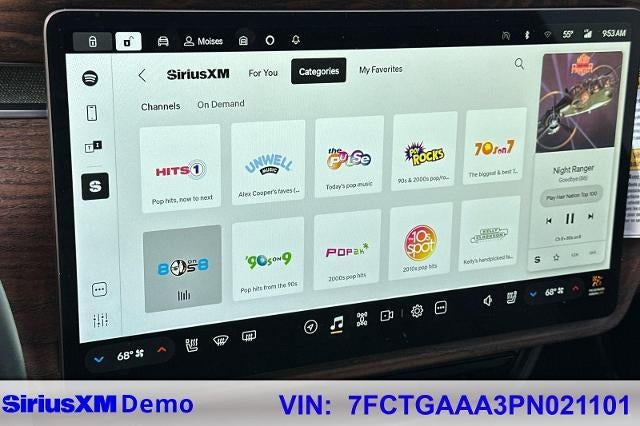 2023 RIVIAN R1T Adventure