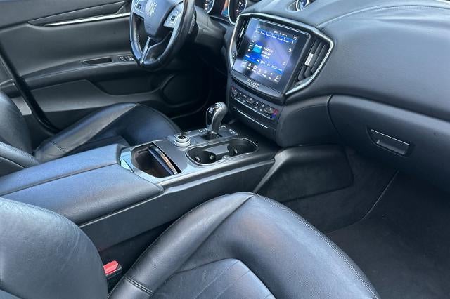 2017 Maserati Ghibli 