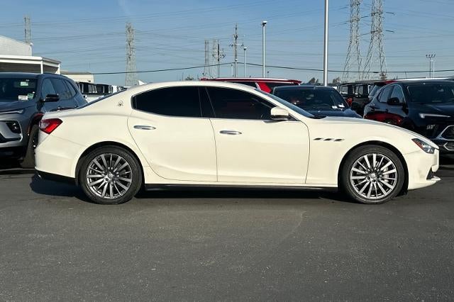 2017 Maserati Ghibli 