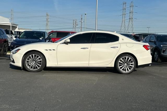 2017 Maserati Ghibli 
