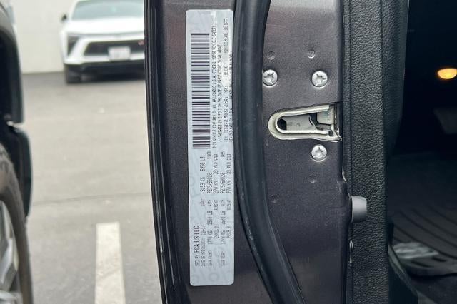 2017 RAM 1500 Big Horn Crew Cab 4x4 5'7" Box