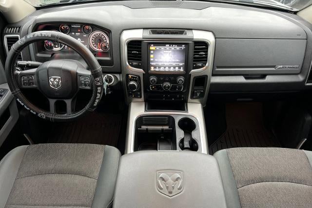 2017 RAM 1500 Big Horn Crew Cab 4x4 5'7" Box