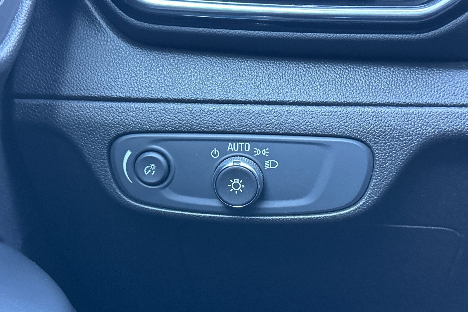 2022 Chevrolet Bolt EUV LT