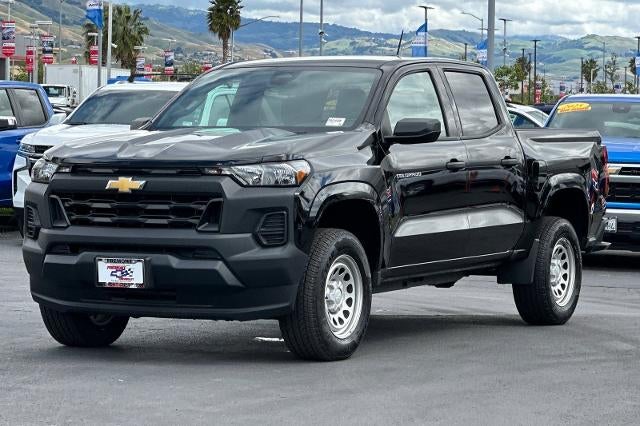 2024 Chevrolet Colorado WT