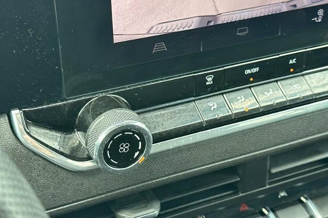 2024 Chevrolet Colorado WT