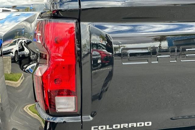 2024 Chevrolet Colorado WT