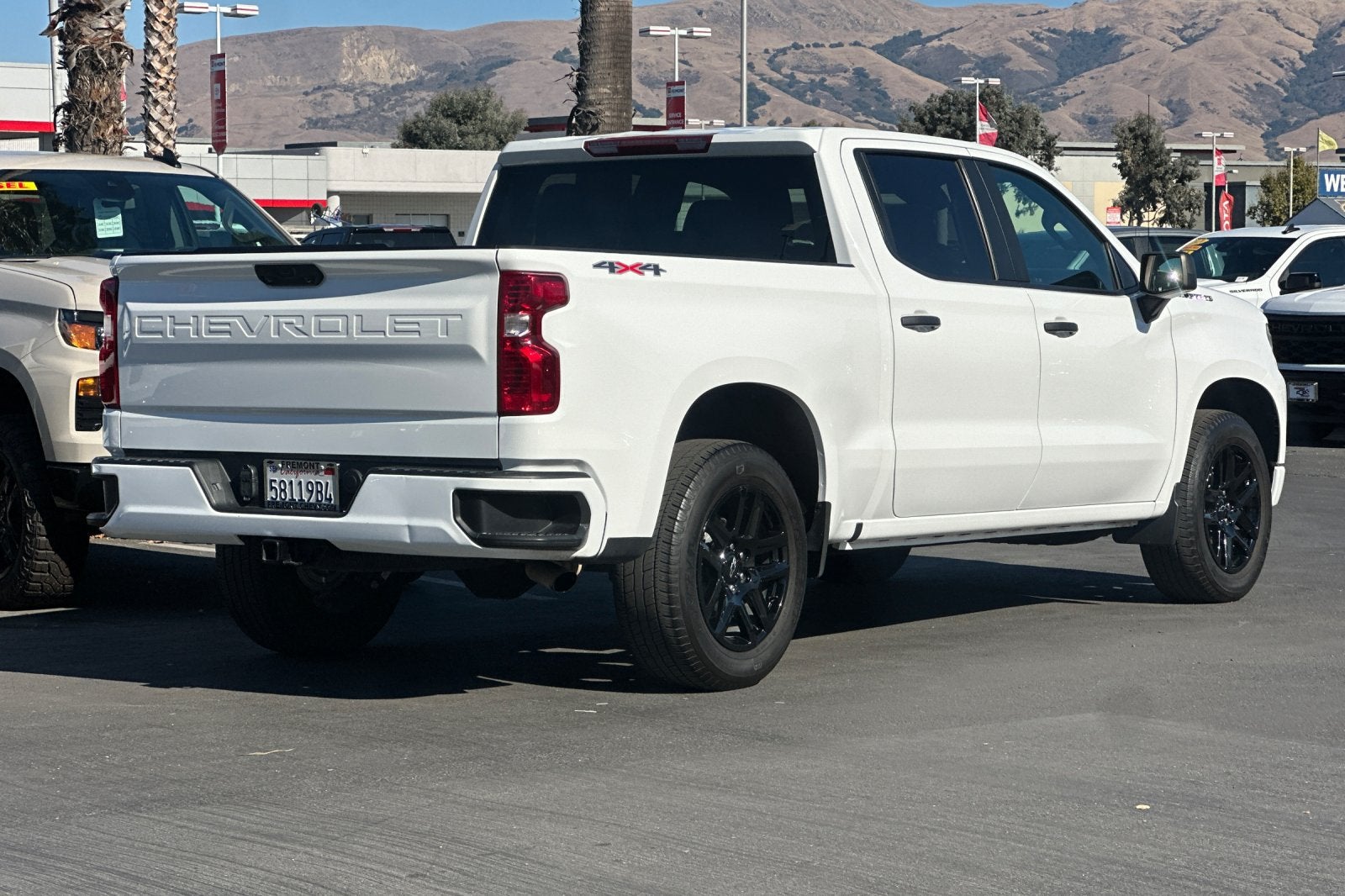 2024 Chevrolet Silverado 1500 Custom