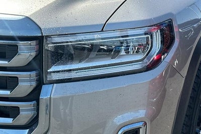 2022 GMC Acadia AT4
