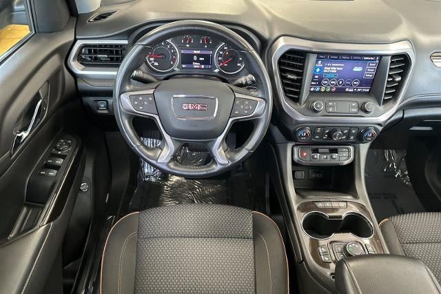 2022 GMC Acadia AT4