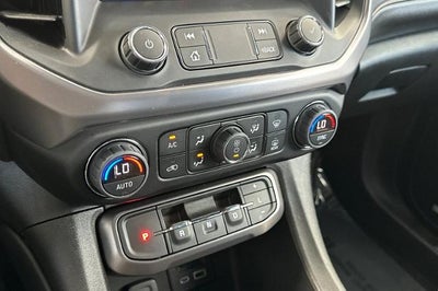 2022 GMC Acadia AT4