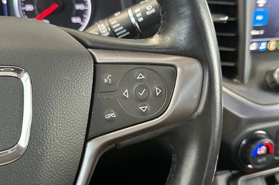 2022 GMC Acadia AT4
