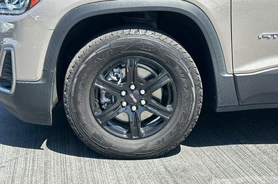 2022 GMC Acadia AT4