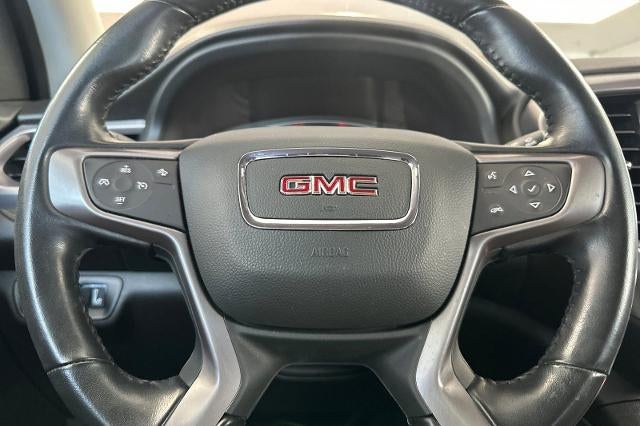 2022 GMC Acadia AT4