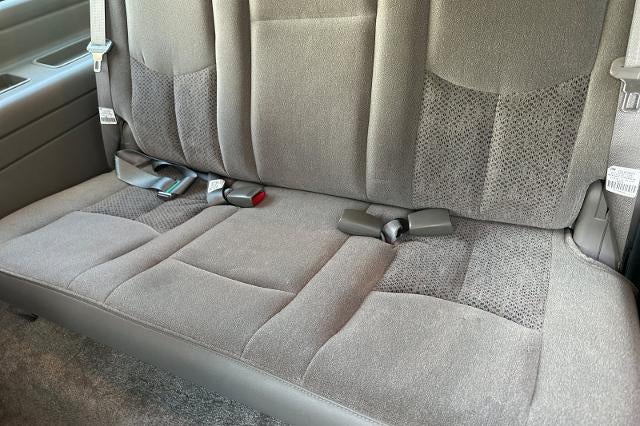 2003 Chevrolet Suburban LS