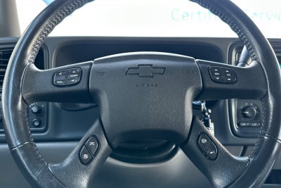 2003 Chevrolet Suburban LS