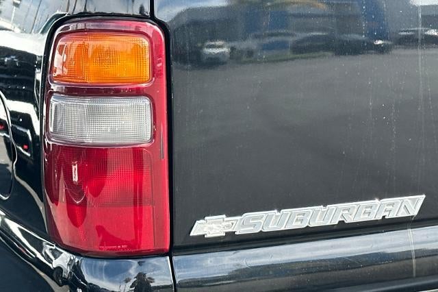 2003 Chevrolet Suburban LS