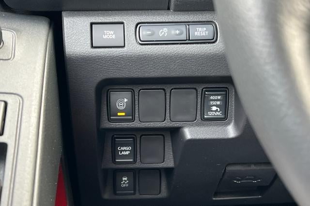 2023 Nissan Frontier Crew Cab PRO-X 4x2