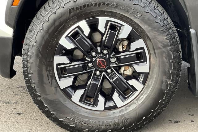 2023 Nissan Frontier Crew Cab PRO-X 4x2