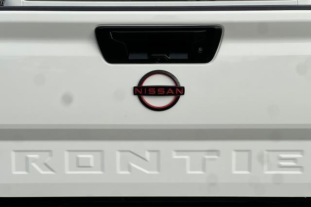 2023 Nissan Frontier Crew Cab PRO-X 4x2