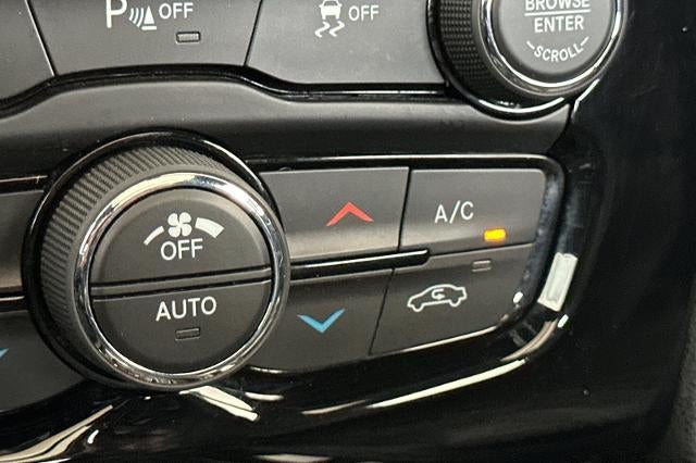 2023 Chrysler 300 300S