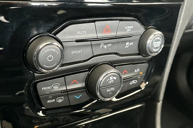 2023 Chrysler 300 300S