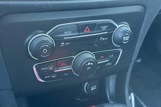 2021 Dodge Charger SXT RWD