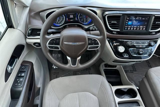 2018 Chrysler Pacifica Touring