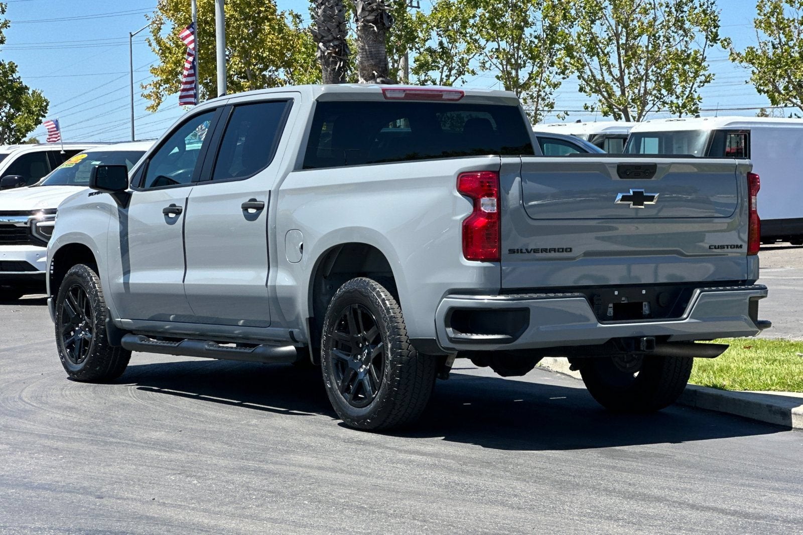 2024 Chevrolet Silverado 1500 Custom