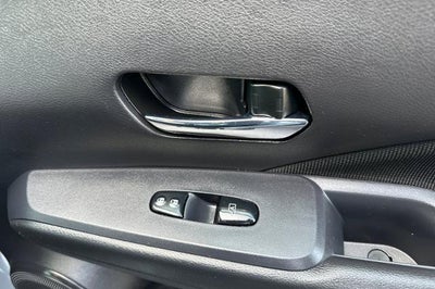 2023 Nissan Kicks SV Xtronic CVT