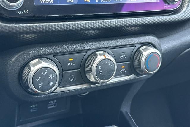 2023 Nissan Kicks SV Xtronic CVT