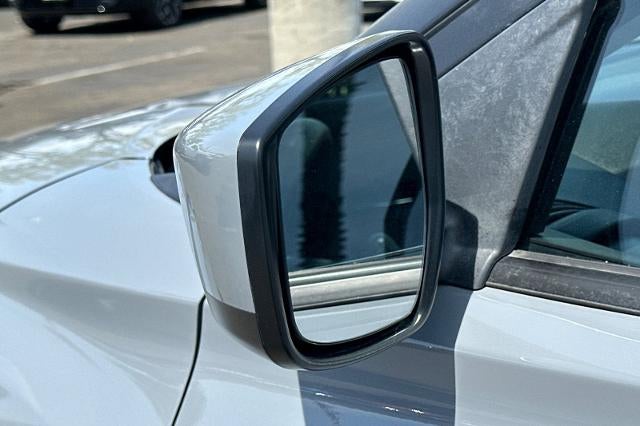 2023 Nissan Kicks SV Xtronic CVT