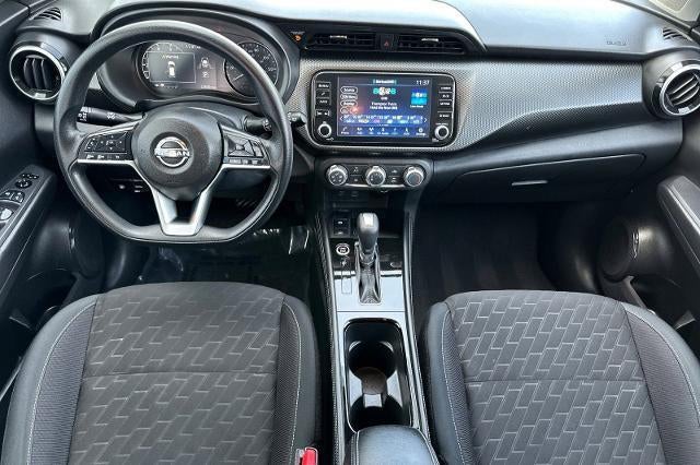 2023 Nissan Kicks SV Xtronic CVT