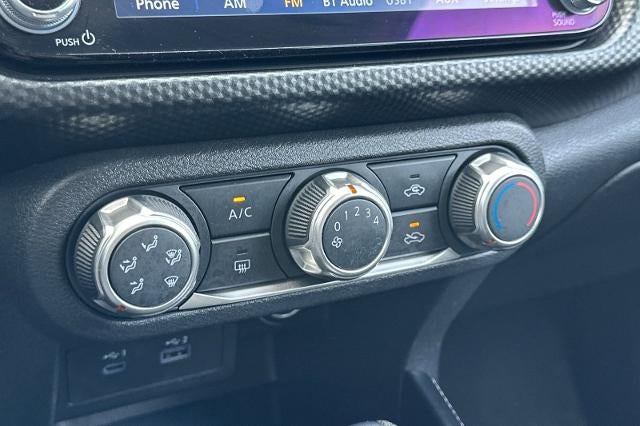 2023 Nissan Kicks SV Xtronic CVT