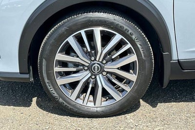 2023 Nissan Kicks SV Xtronic CVT