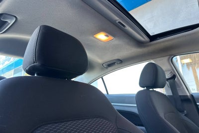 2019 Hyundai ELANTRA Value Edition
