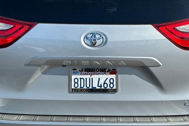 2015 Toyota Sienna LE AAS