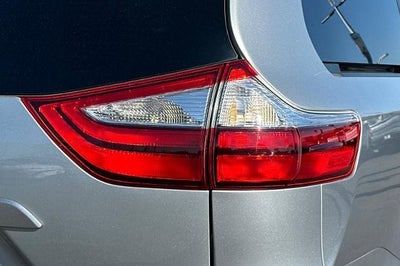 2015 Toyota Sienna LE AAS