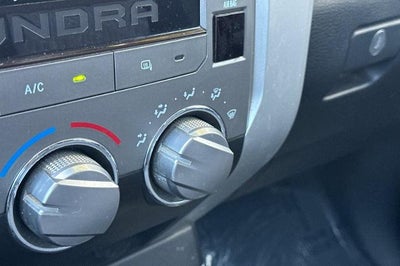 2018 Toyota Tundra SR5 5.7L V8